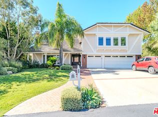 27 Horseshoe Ln, Rolling Hills, CA 90274