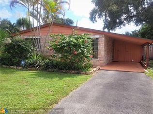 5614 Freedom St, Hollywood, FL 33021