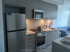 1808 Saint Clair Ave W