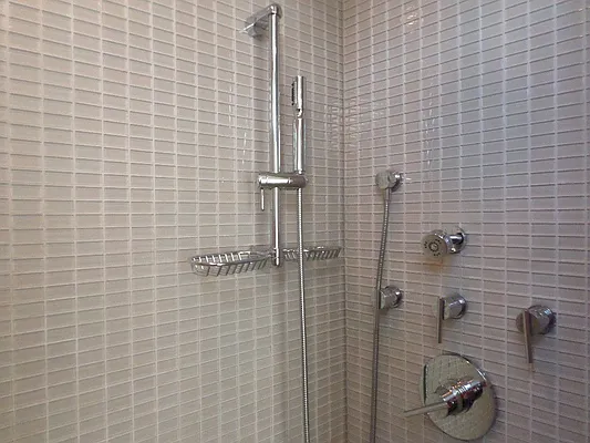 Rented by Keller Williams NYC | media 11