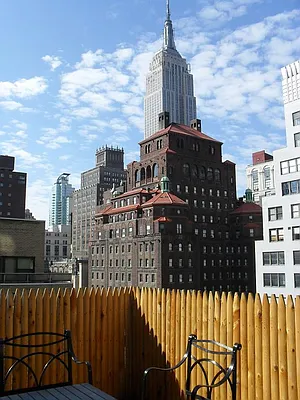 Rented by Medow Property | media 29