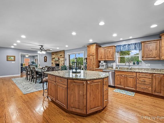 4th image of 2614 Lauderdale Ct