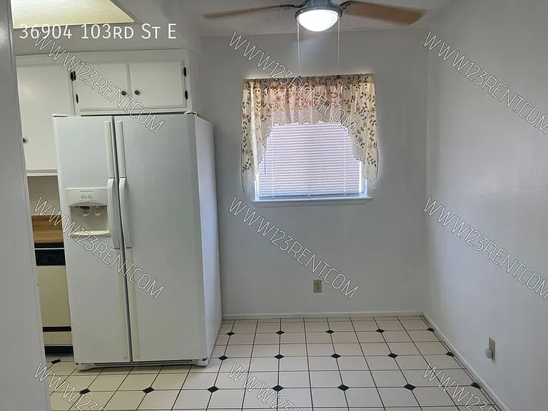 36904 103rd St E — Photo 10