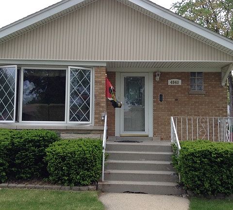 3rd image of 4940 Lamb Dr