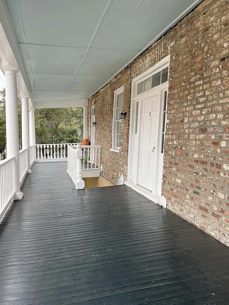 126 Alexander Street — Photo 4