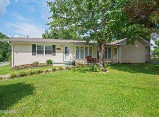 8454 State Highway 73, Townsend, TN 37882