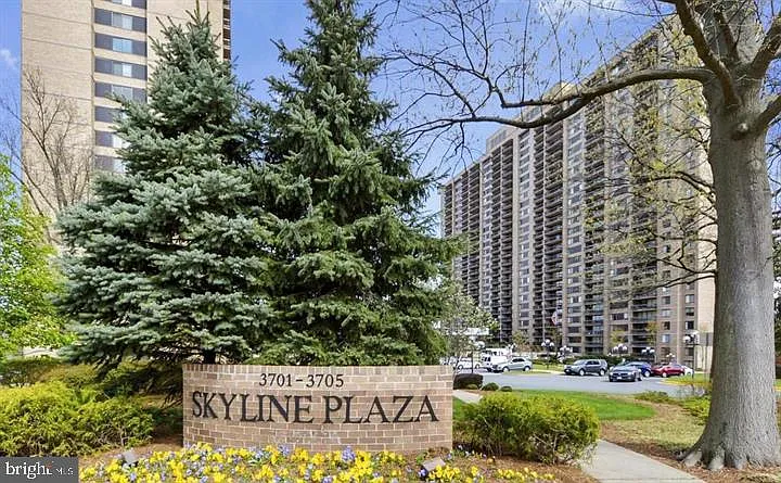 3701 S George Mason Dr #2414N — Photo 30