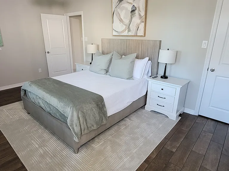 710 Lee Ave — Photo 17