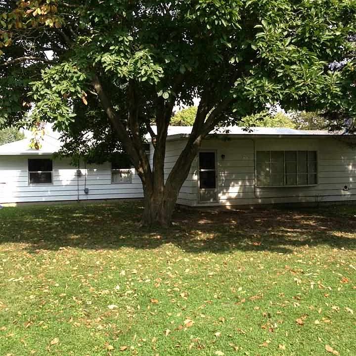 2nd image of 421 11th St