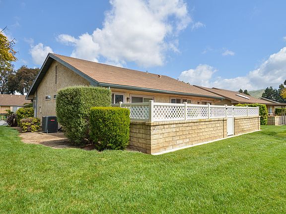 3rd image of 4224 Village 4