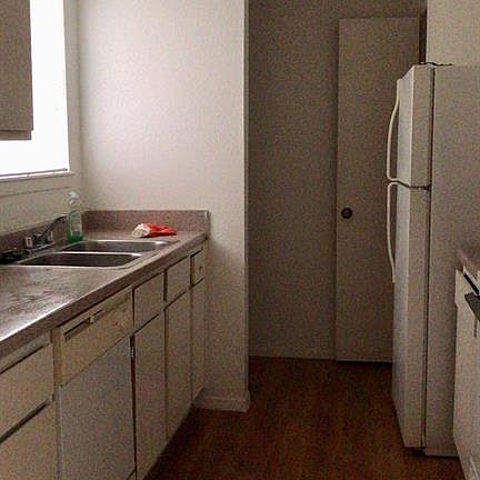 5th image of 12615 Brookglade Cir Unit 320