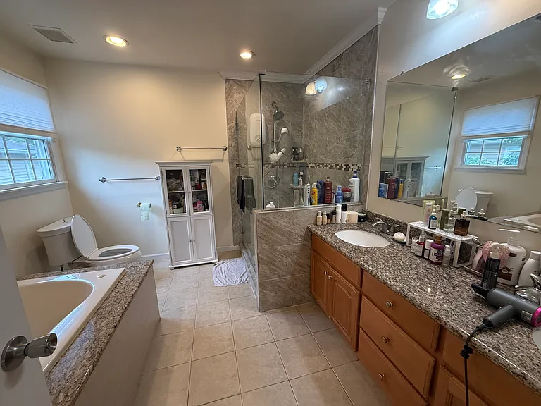 183 Tenafly Rd — Photo 2