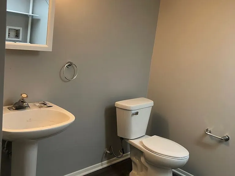 12730 Larimore Ave — Photo 12