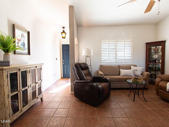 5th image of 3281 Feather Palm Ln