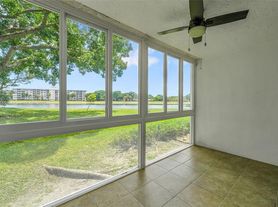 2940 N Course Dr