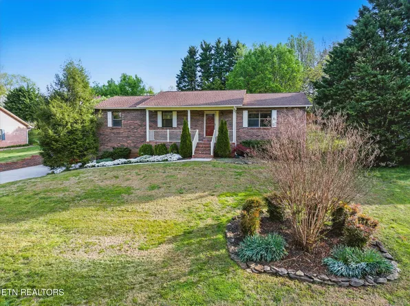 119 Rockford Heights Rd, Rockford, TN 37853