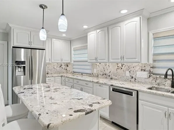 324 Seville N, Delray Beach, FL 33446
