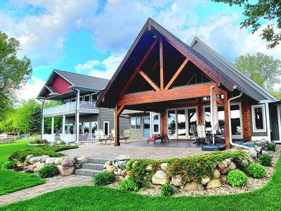 1427 N Lakeview Dr, Grenville, SD, 57239