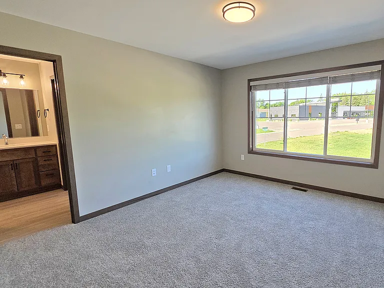 Cloverfield Townhomes — Photo 16