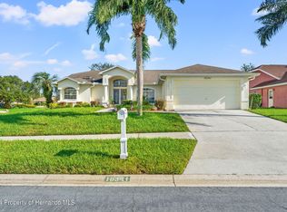 10341 Flag Rd, Spring Hill, FL 34608