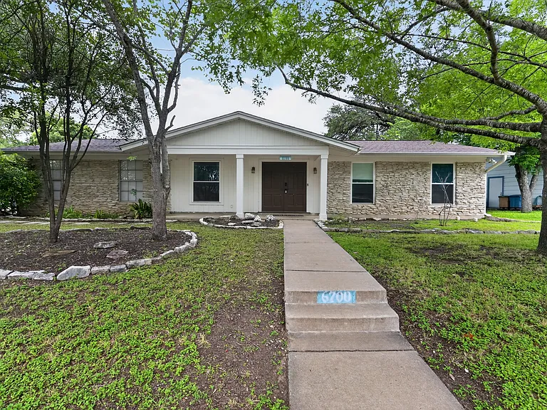 6700 La Salle Dr — Photo 1