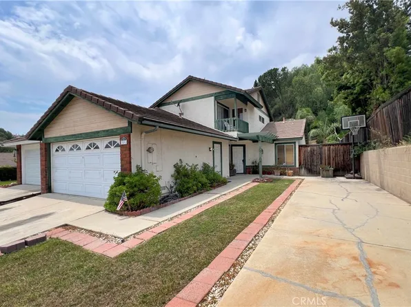 3891 Ravenswood Dr, Yorba Linda, CA 92886