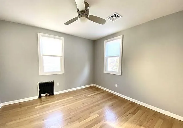 7 Holland Ave — Photo 13