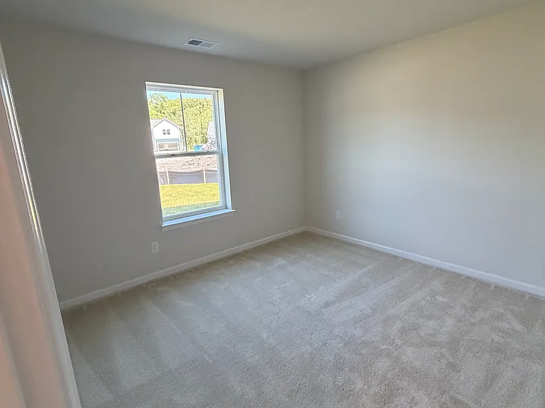 920 Jones Way — Photo 9