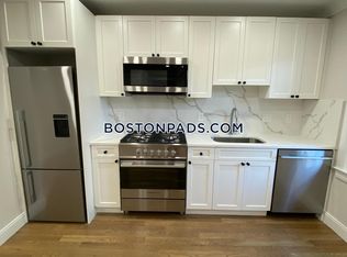 14 Lopez St #3A, Cambridge, MA 02139