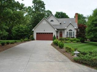 104 Tremont Ct, Forest, VA 24551