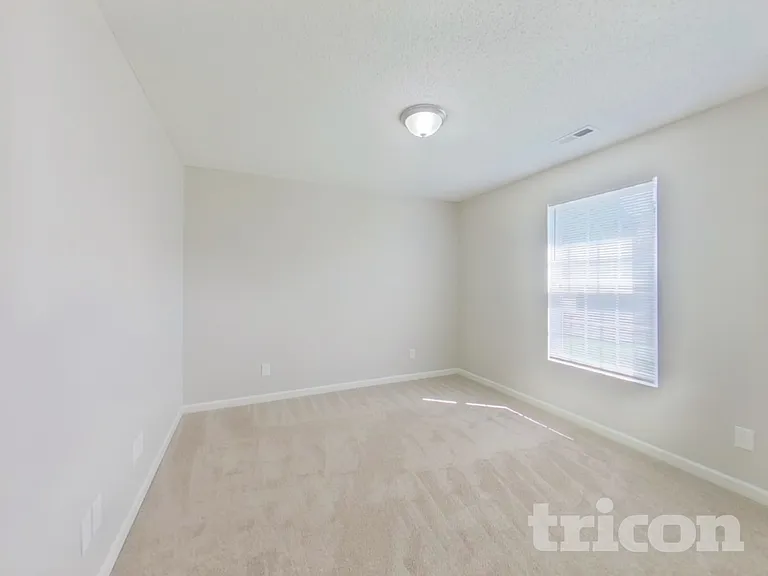 5104 Mintvale Dr — Photo 16