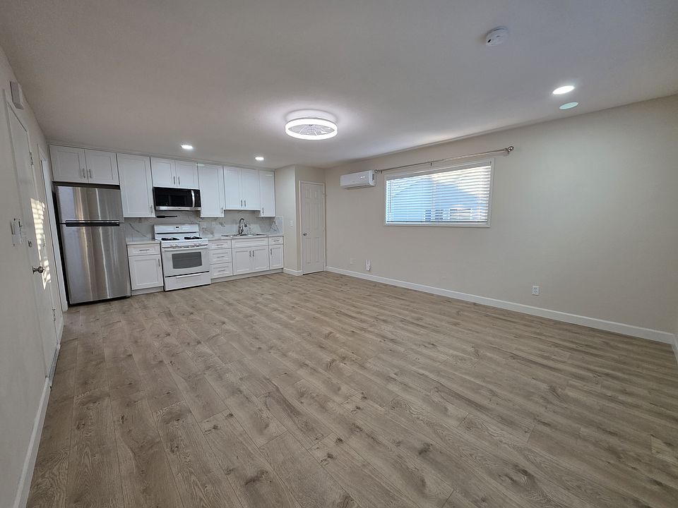 1st image of 24542 San Marcos Dr