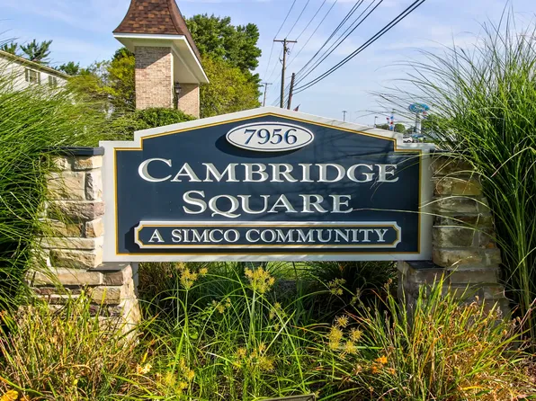 Cambridge Square