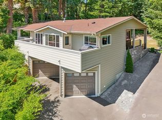 3347 NE 202nd St, Lake Forest Park, WA 98155