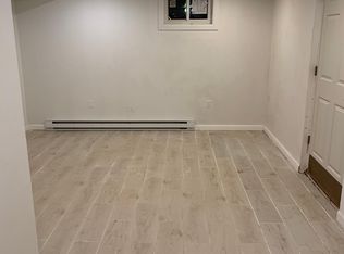 68 E Thorme St, Bridgeport, CT 06606