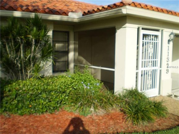 2nd image of 11329 SW Essex Dr