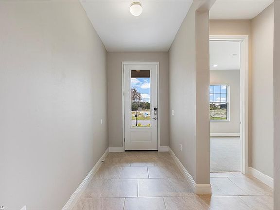 4th image of 2958 Amblewind Dr