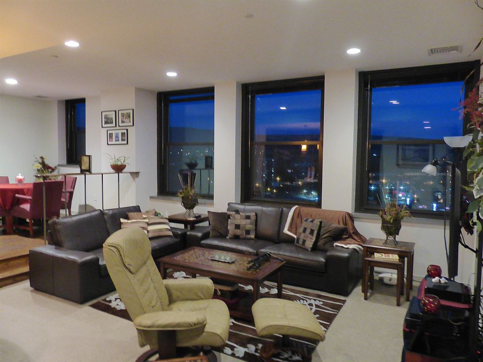 2nd image of 67-69 Public Sq Suite 1405