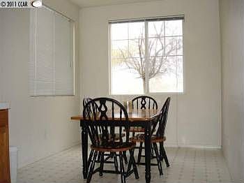 3rd image of 256 Jack London Ct