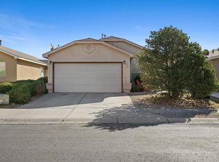 616 Vista Viva Ln SW, Albuquerque, NM 87121