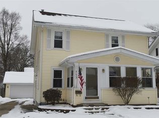 757 Crescent Rd, Jackson, MI 49203