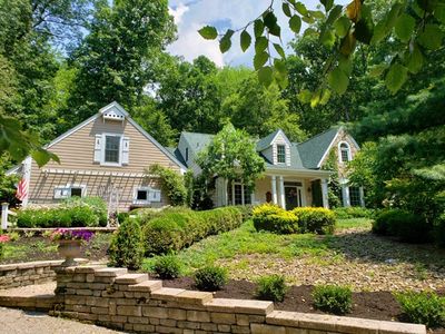 512 Spruce Ln, Bradfordwoods, PA, 15015