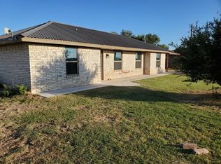 9242 Jones Rd, Vancourt, TX 76955