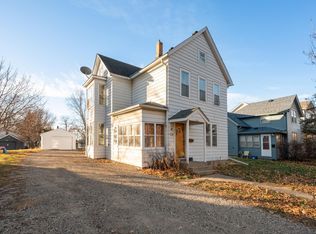 1008 Lawson Ave E, Saint Paul, MN 55106