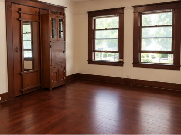 1430 I St APT 2, Modesto, CA 95354