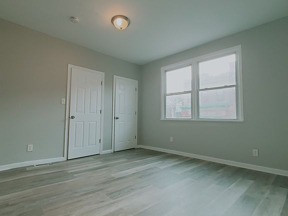 4th image of 352 Broadway #1R