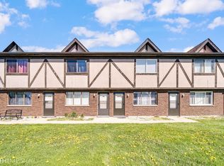 7333-7339 Whitcomb St, Merrillville, IN 46410