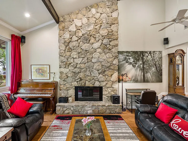 433 Ensign Ln — Photo 28