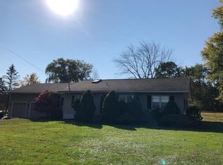 1213 Country Club Rd, Clarks Summit, PA 18411