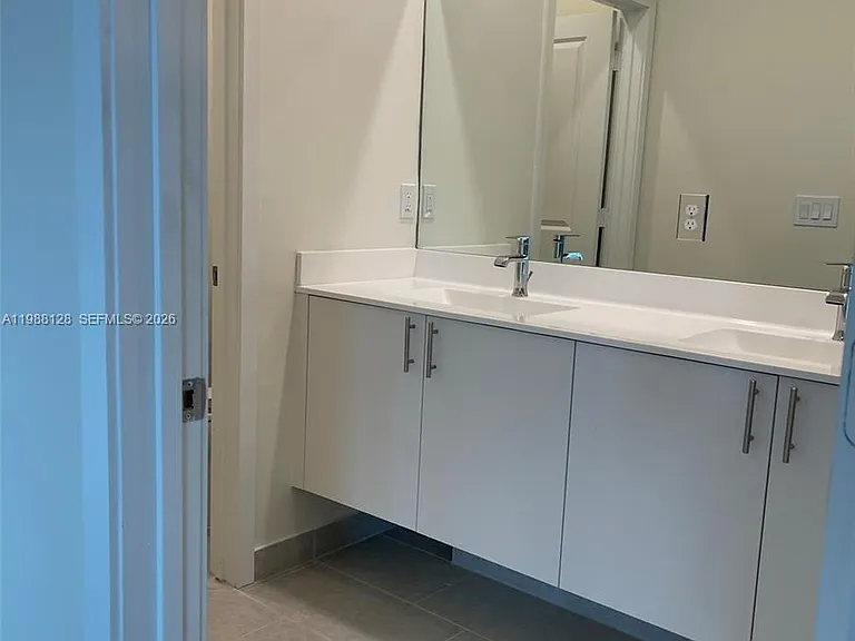 4227 NW 83rd Ave — Photo 20